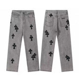 Stylische Oversize Cross Patch Jeans