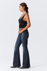 Low Rise Slime Flared Jeans