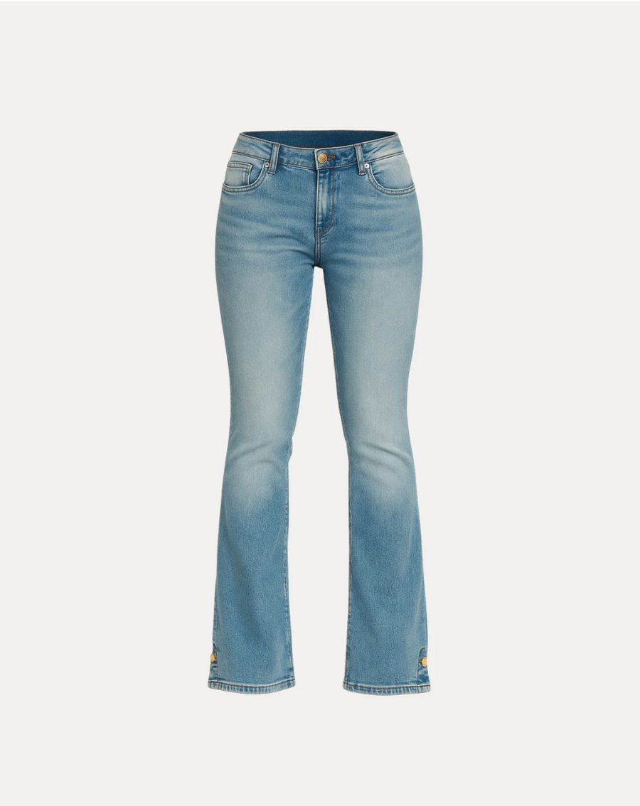 True Flared Jeans