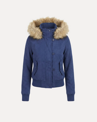 Blau