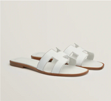 HRMS Sandalen