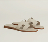HRMS Sandalen